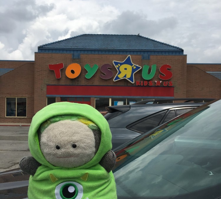 Toys"R"Us (Independence,&nbspMO)